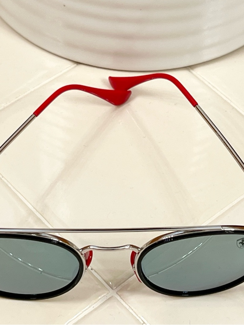 Rayban Sunglasses, Ferrari Collab, Mirrored lenses, Metal Frames - Picture 4 of 12